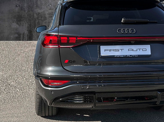 Audi Q6 e-tron 11 of 27