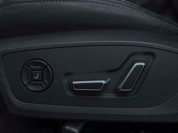 Audi Q6 e-tron 18 of 27