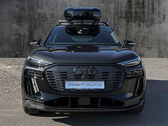 Audi Q6 e-tron 2 of 27