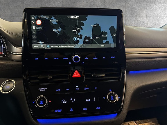 Hyundai IONIQ 16 of 20