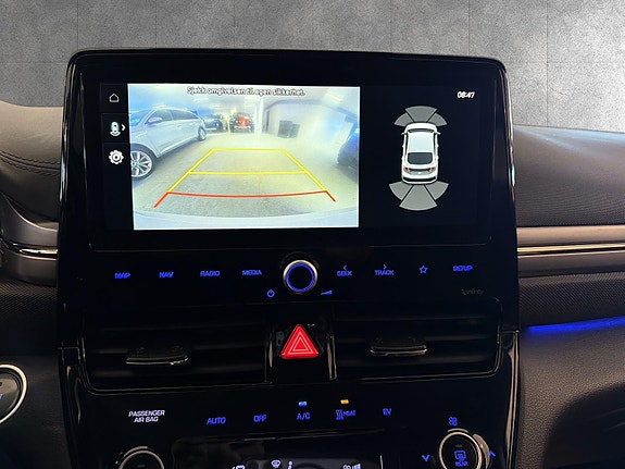 Hyundai IONIQ 17 of 20