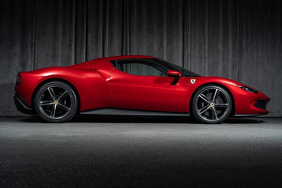 Ferrari 296 GTB 6 of 30