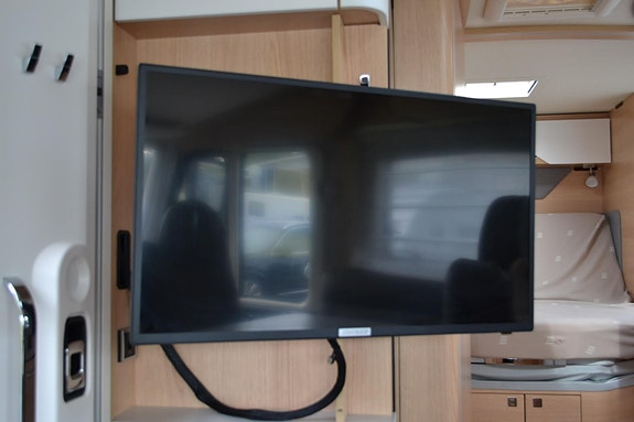 Hymer B690MC 24 of 30