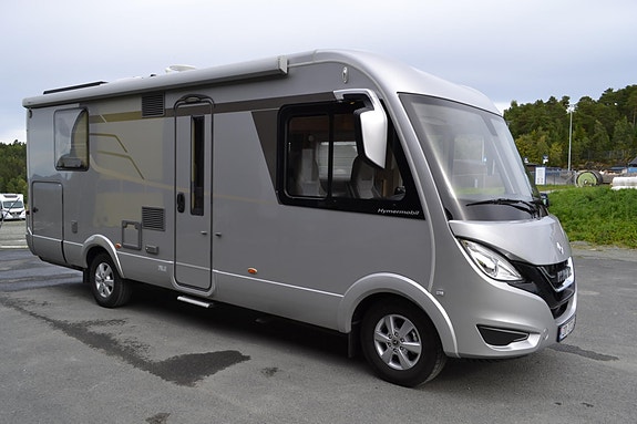 Hymer B690MC 9 of 30