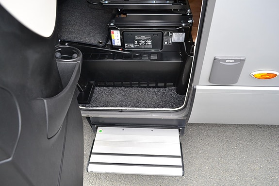 Hymer B690MC 21 of 30