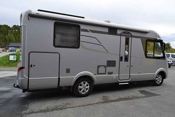 Hymer B690MC 3 of 30