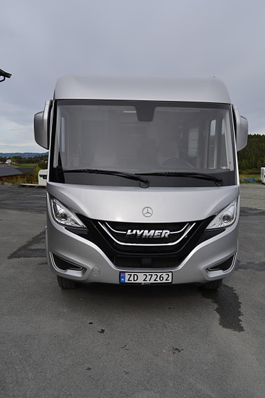 Hymer B690MC 8 of 30