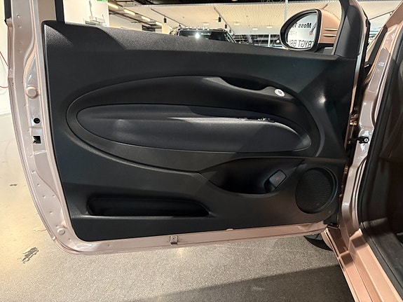 Fiat 500 17 of 30