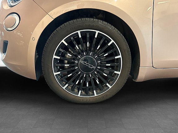 Fiat 500 24 of 30