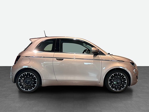 Fiat 500 4 of 30