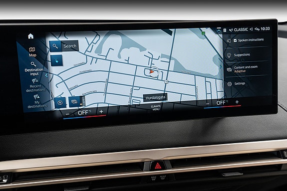 BMW iX 20 of 29