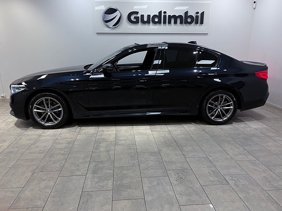 BMW 530e 4 of 28