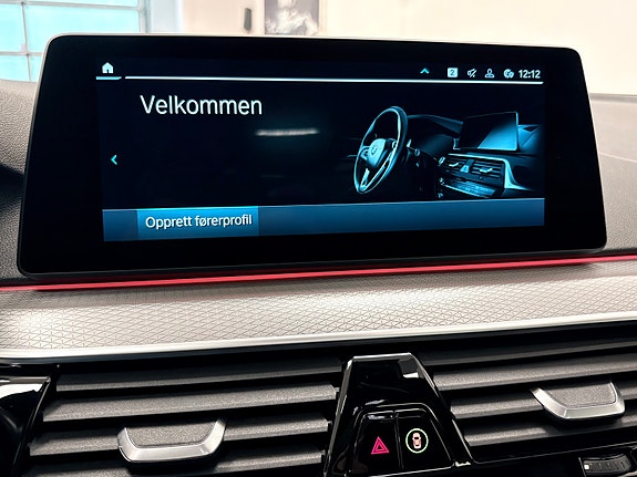 BMW 530e 22 of 28