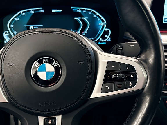 BMW 530e 16 of 28