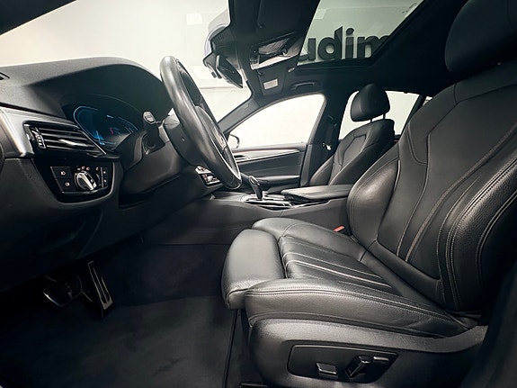 BMW 530e 11 of 28