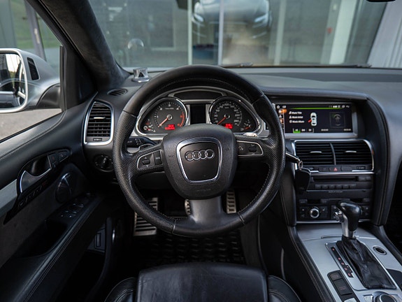 Audi Q7 19 of 30