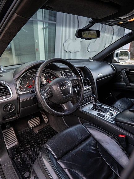 Audi Q7 18 of 30