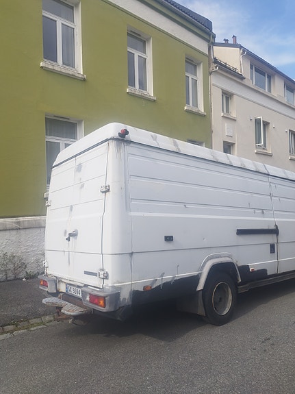 Mercedes-Benz 3 of 7