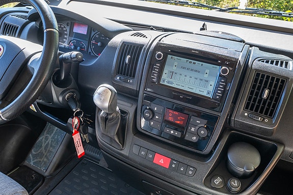 Hymer B678 8 of 30