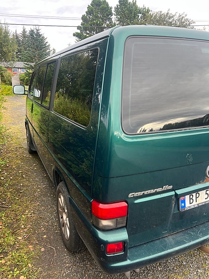Volkswagen Caravelle 5 of 10