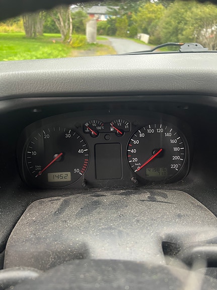 Volkswagen Caravelle 9 of 10