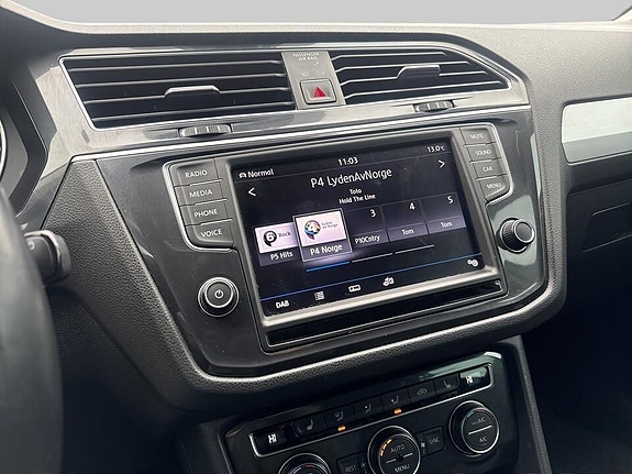 Volkswagen Tiguan 12 of 17