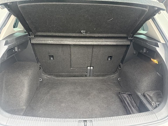 Volkswagen Tiguan 16 of 17