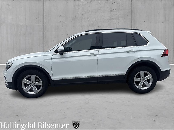 Volkswagen Tiguan 4 of 17