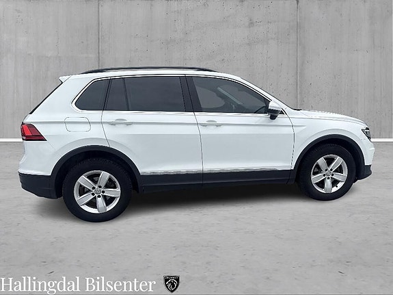 Volkswagen Tiguan 7 of 17