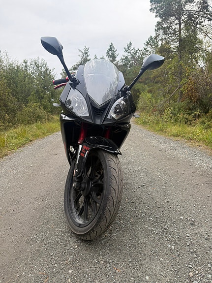 Derbi GPR 50 2 of 4