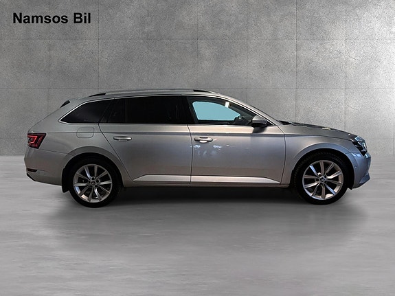 Skoda Superb 4 of 20