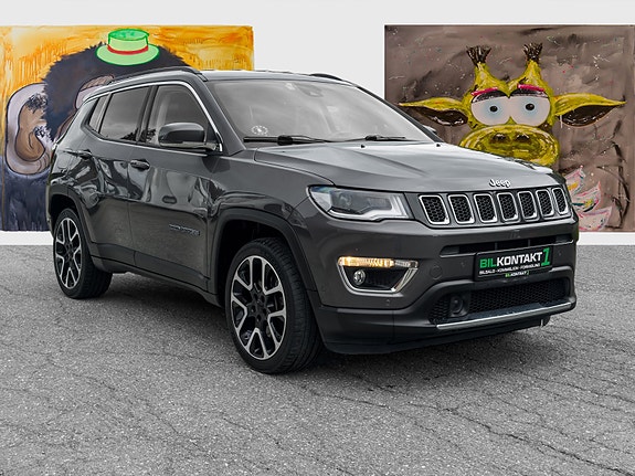 Jeep Compass 3 of 29