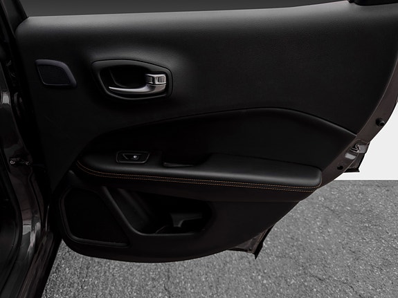 Jeep Compass 24 of 29