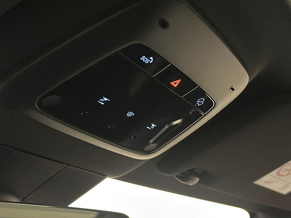 Volvo EX30 18 of 26