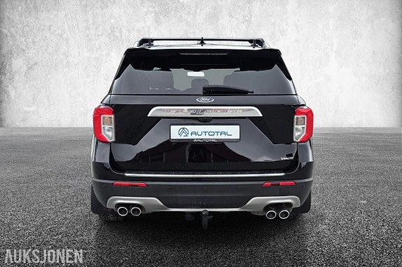 Ford Explorer 3 of 17