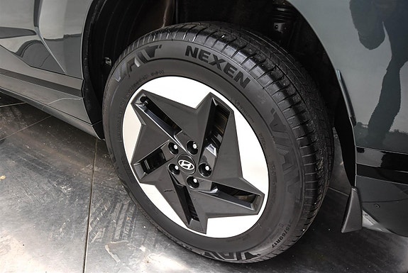 Hyundai Kona 9 of 30