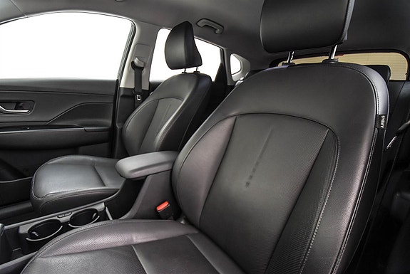 Hyundai Kona 14 of 30