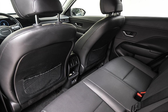 Hyundai Kona 30 of 30