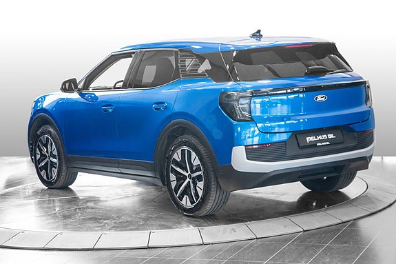 Ford Explorer 7 of 28