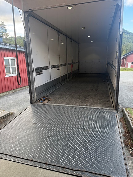 Mercedes-Benz Actros 2546 9 of 19
