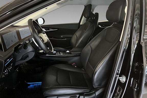 Kia EV6 9 of 16
