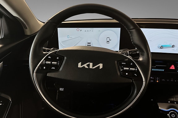 Kia EV6 14 of 16