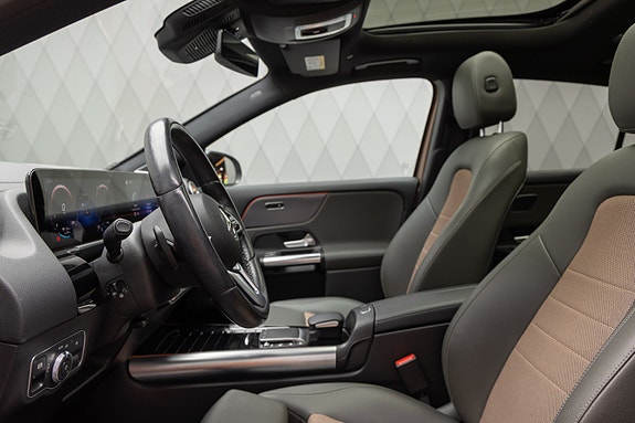 Mercedes-Benz EQA250 17 of 25