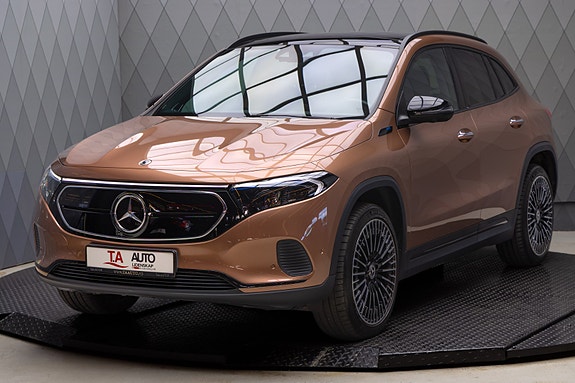 Mercedes-Benz EQA250 3 of 25