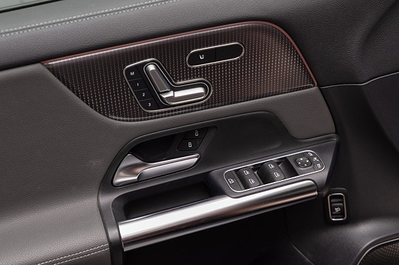 Mercedes-Benz EQA250 13 of 25