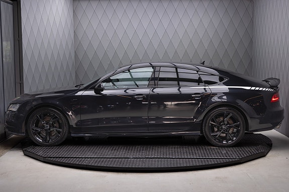 Audi A7 8 of 24