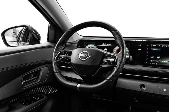 Nissan Ariya 23 of 28