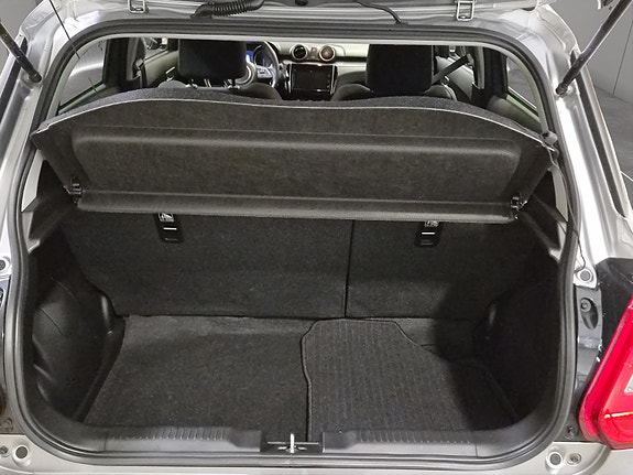 Suzuki Swift 24 of 26