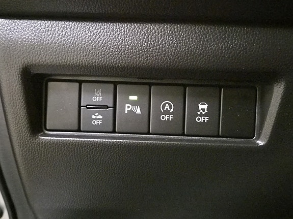 Suzuki Swift 21 of 26