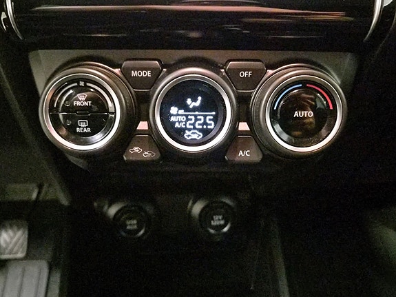 Suzuki Swift 22 of 26